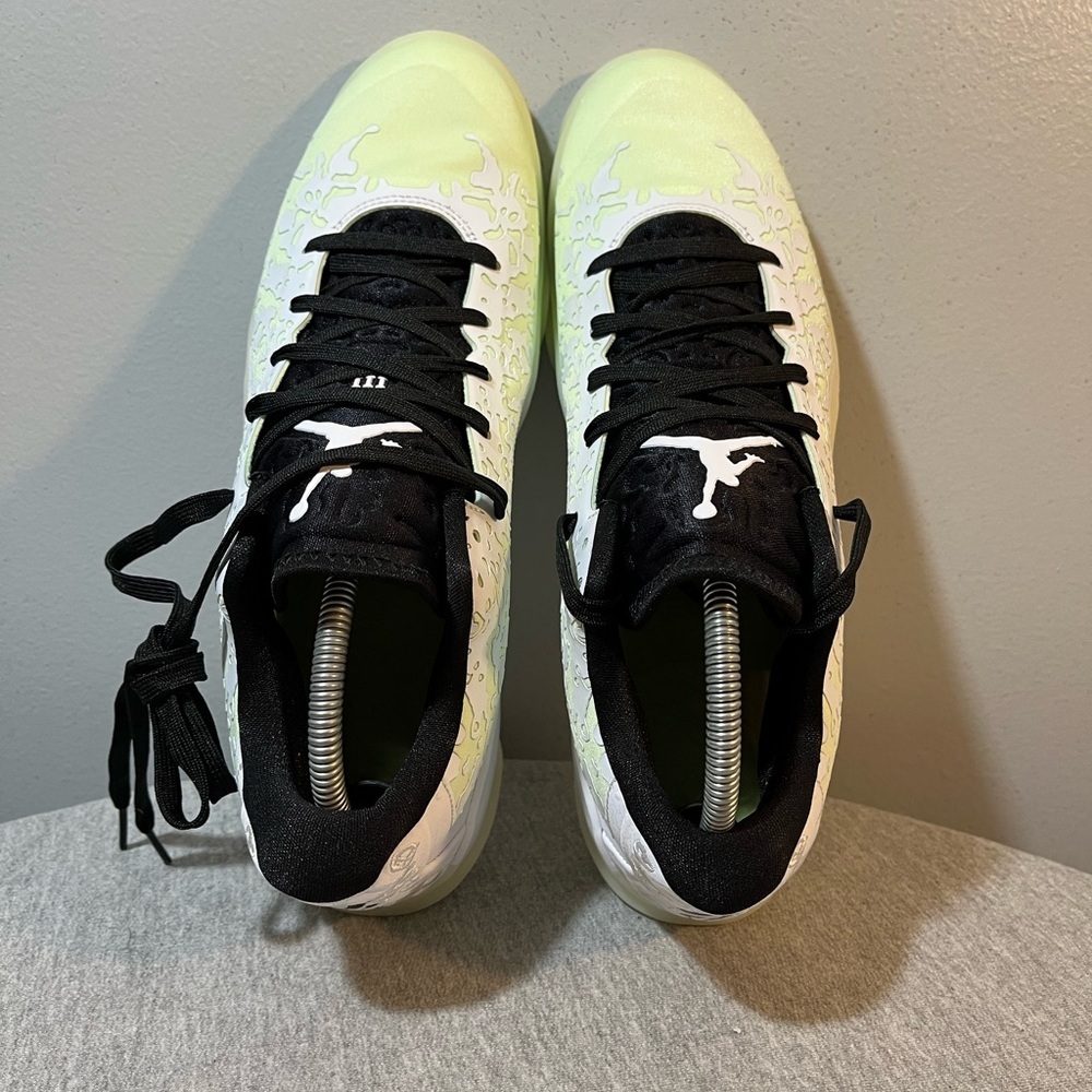 Nike Jordan Zion 3 White/Black Barely Volt Basketball Mens Shoe Sz 11 DR0676-110 - Picture 8 of 11